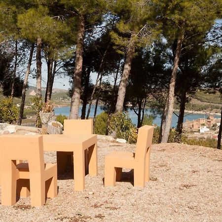 Apartamentos Rurales La Posada De Donato Nuévalos Екстериор снимка