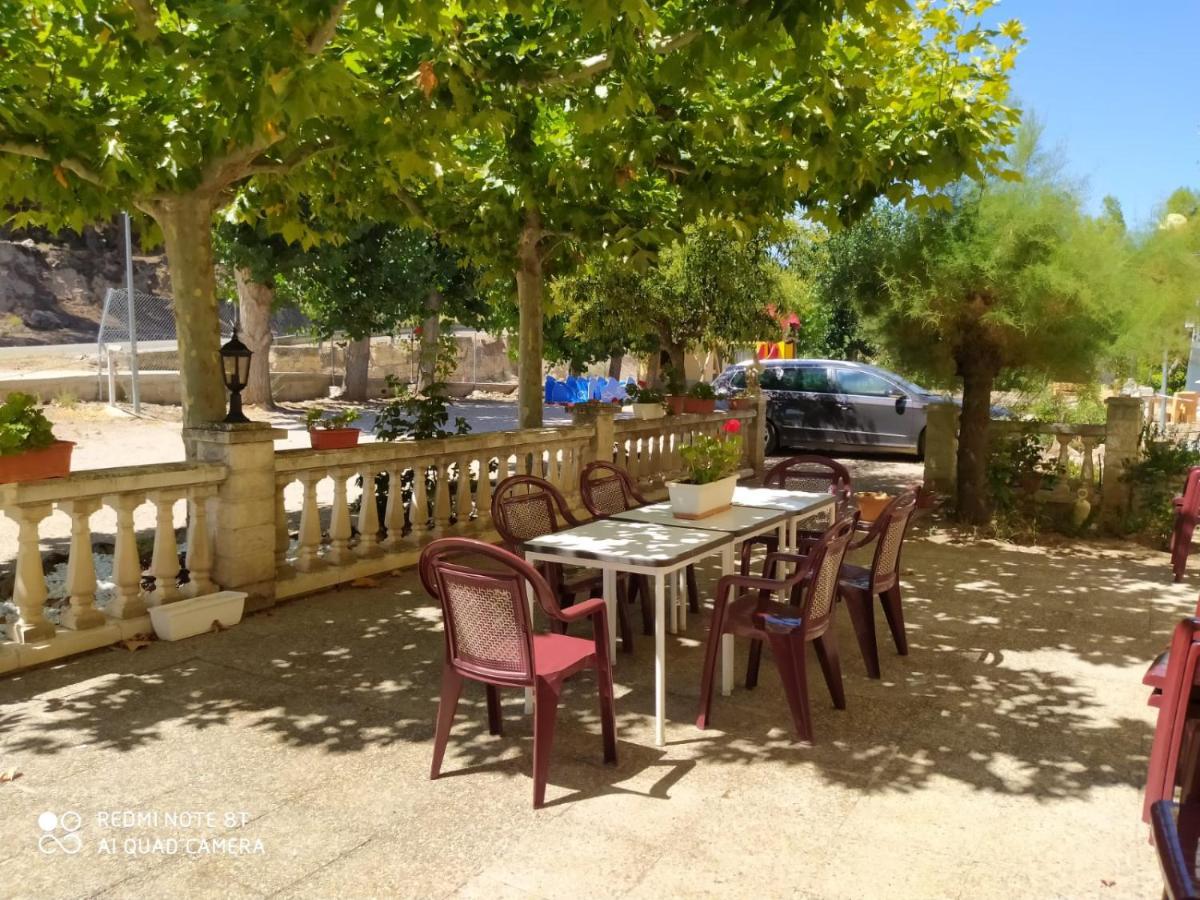 Apartamentos Rurales La Posada De Donato Nuévalos Екстериор снимка