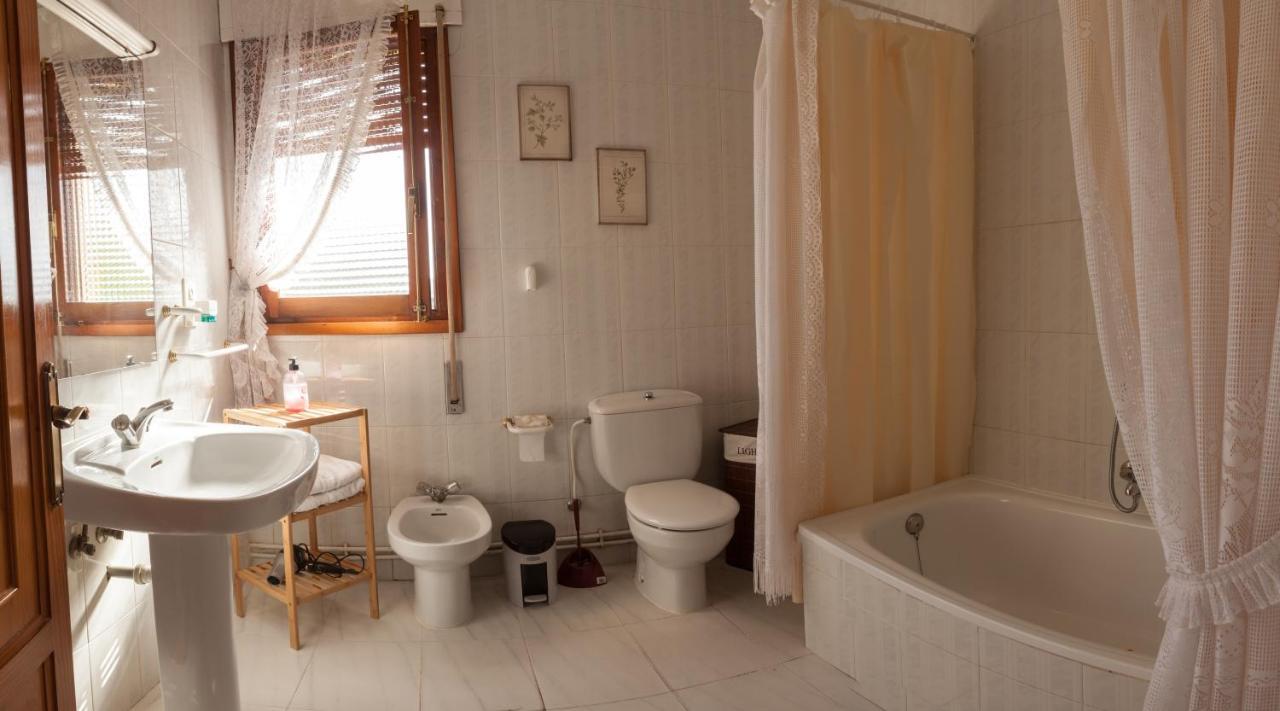 Apartamentos Rurales La Posada De Donato Nuévalos Екстериор снимка